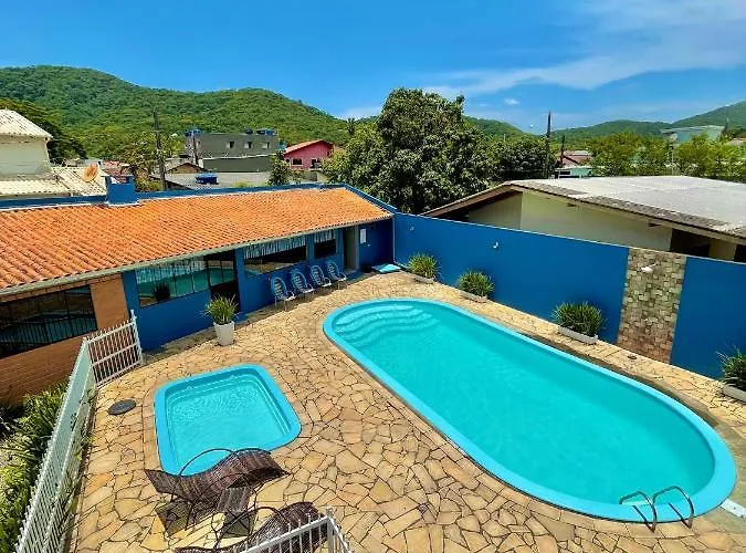 Encanto Parque Pousada Penha 